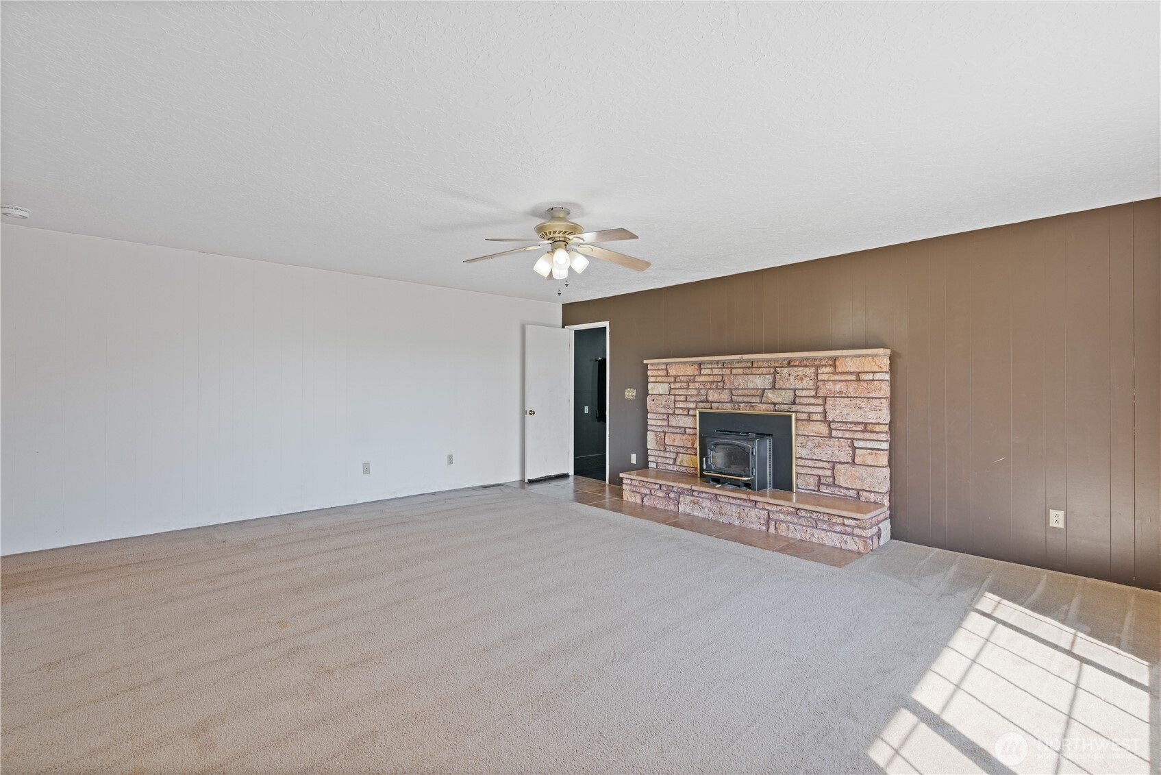1425 33rd Avenue Property Photo 14