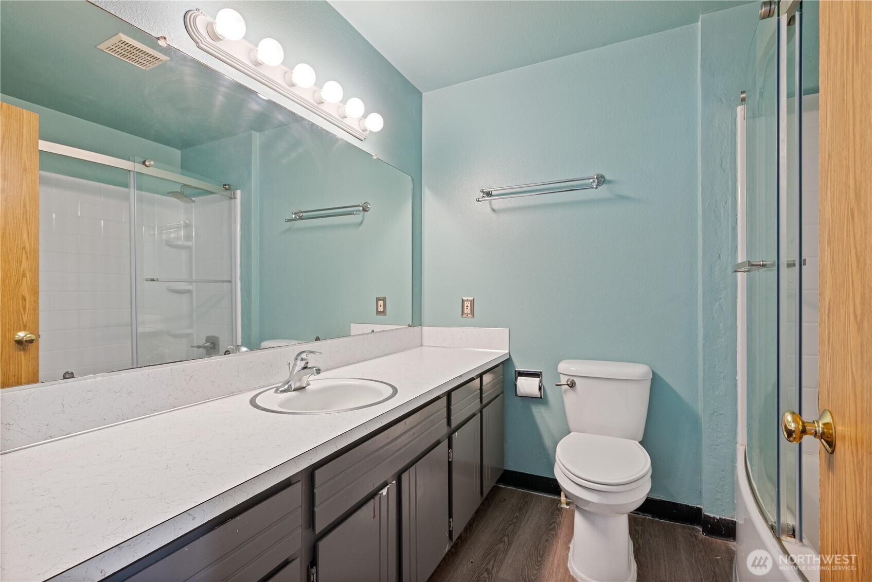 1425 33rd Avenue Property Photo 19