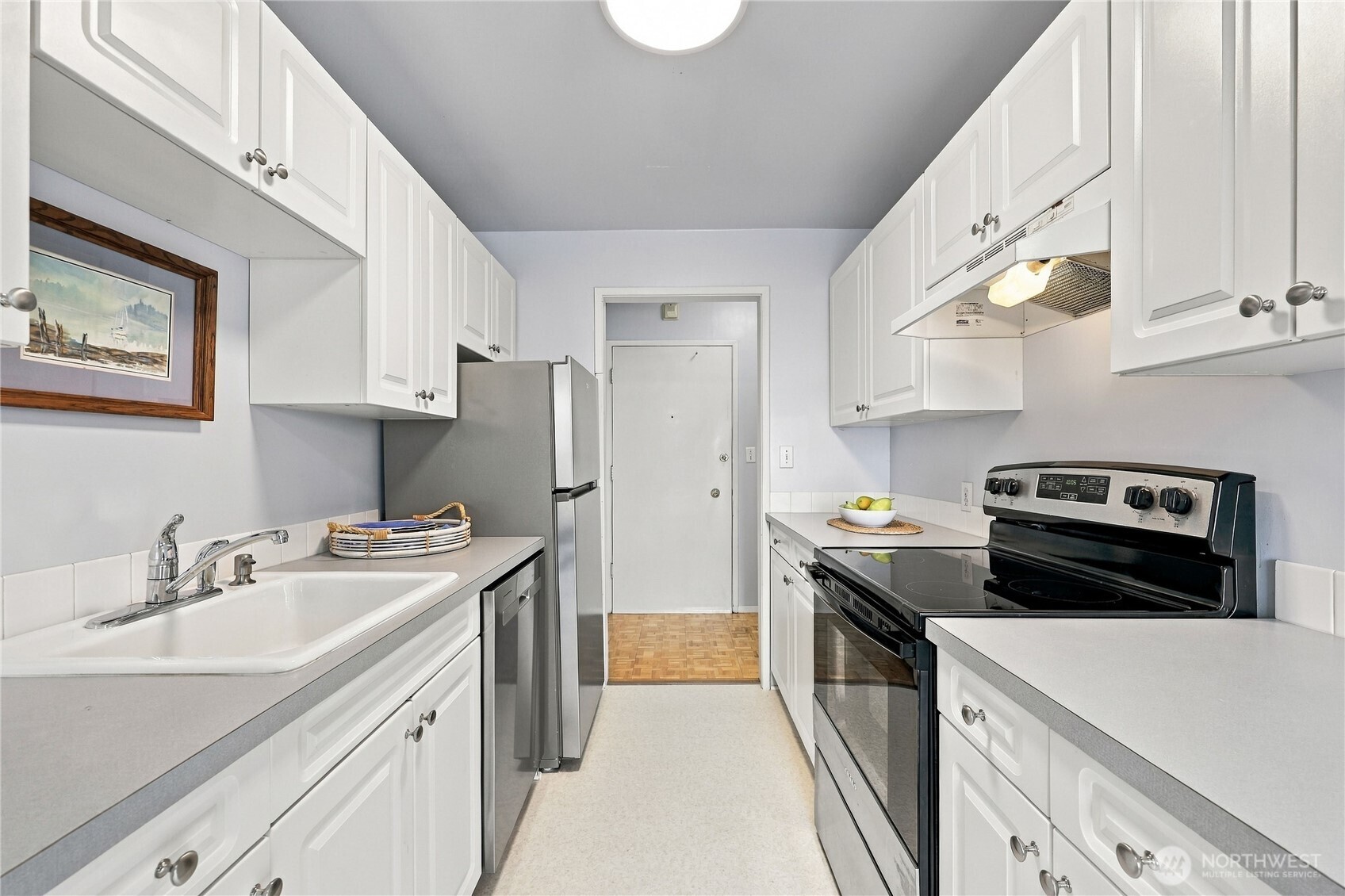 924 Shorewood Drive C28 Property Photo 8