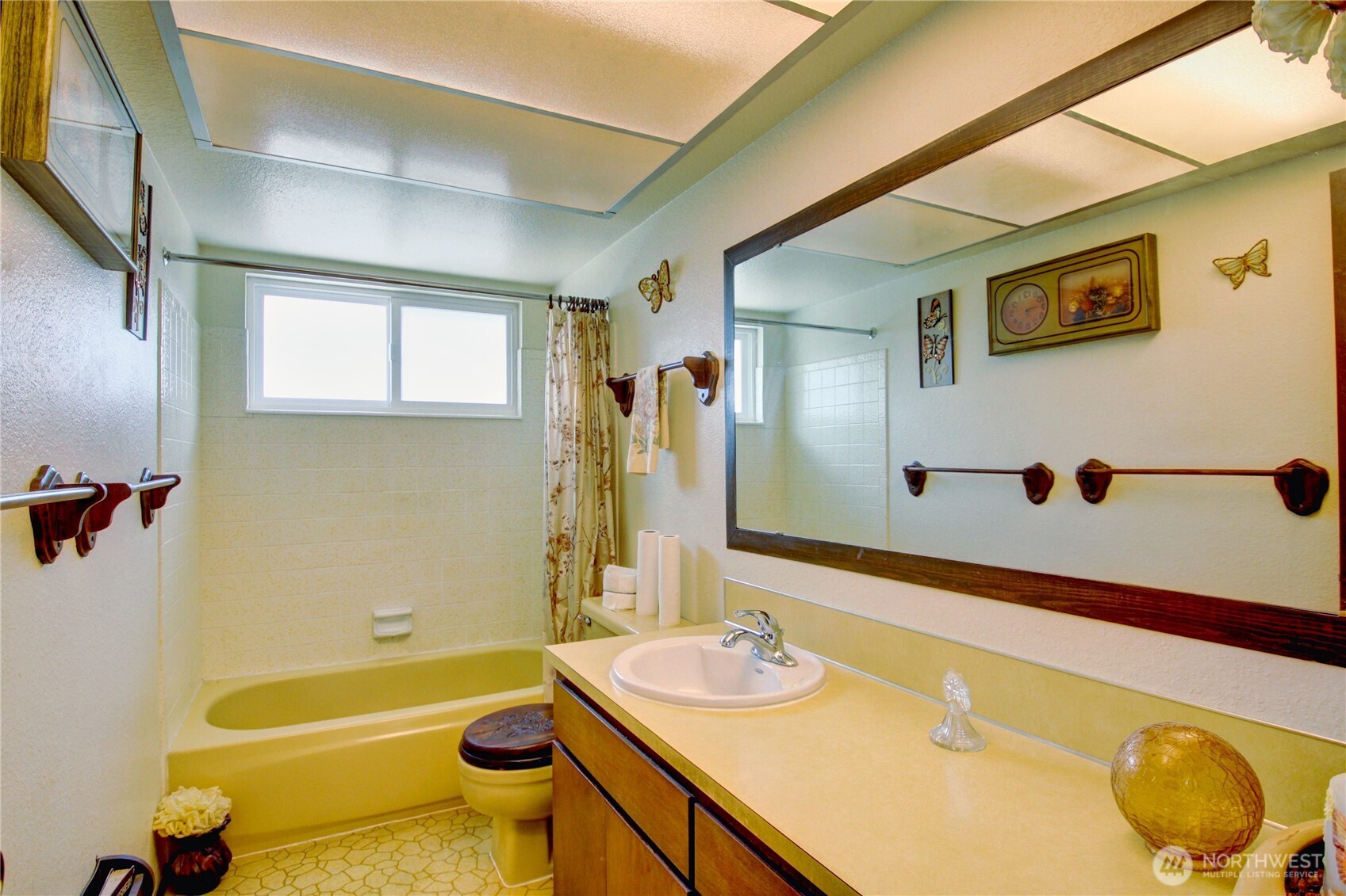 7565 Crescent Lane Property Photo 15