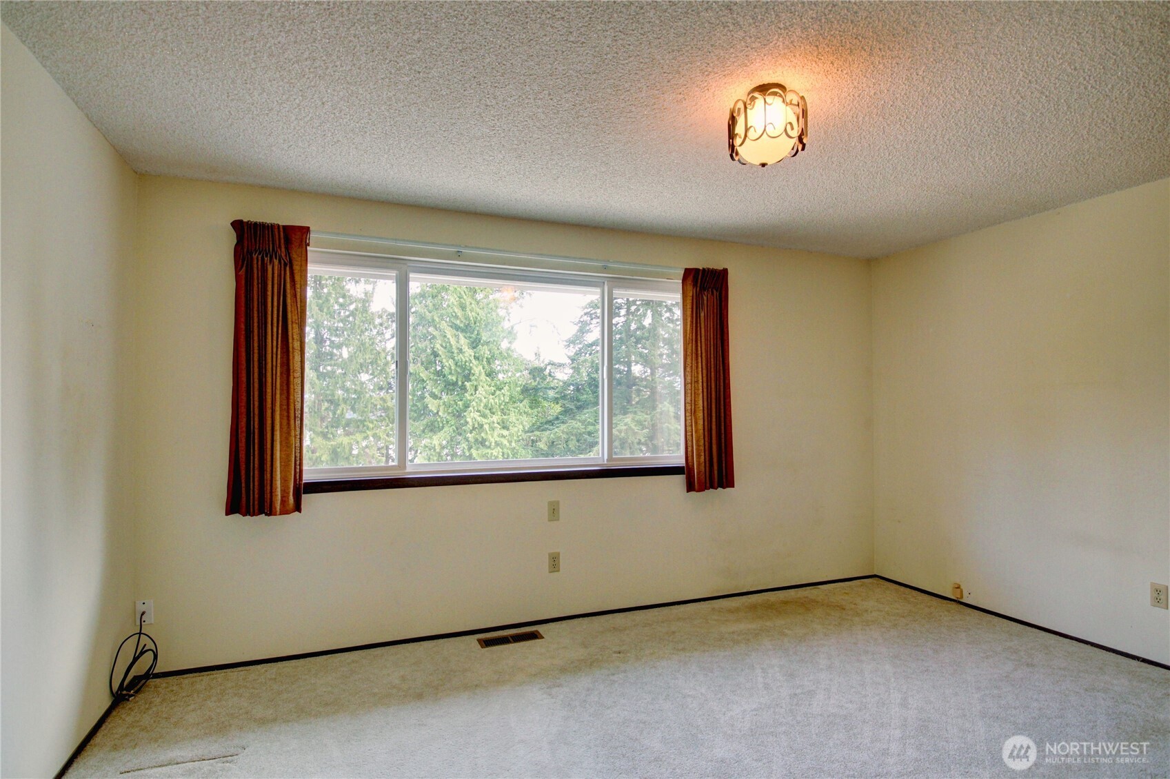 7565 Crescent Lane Property Photo 23