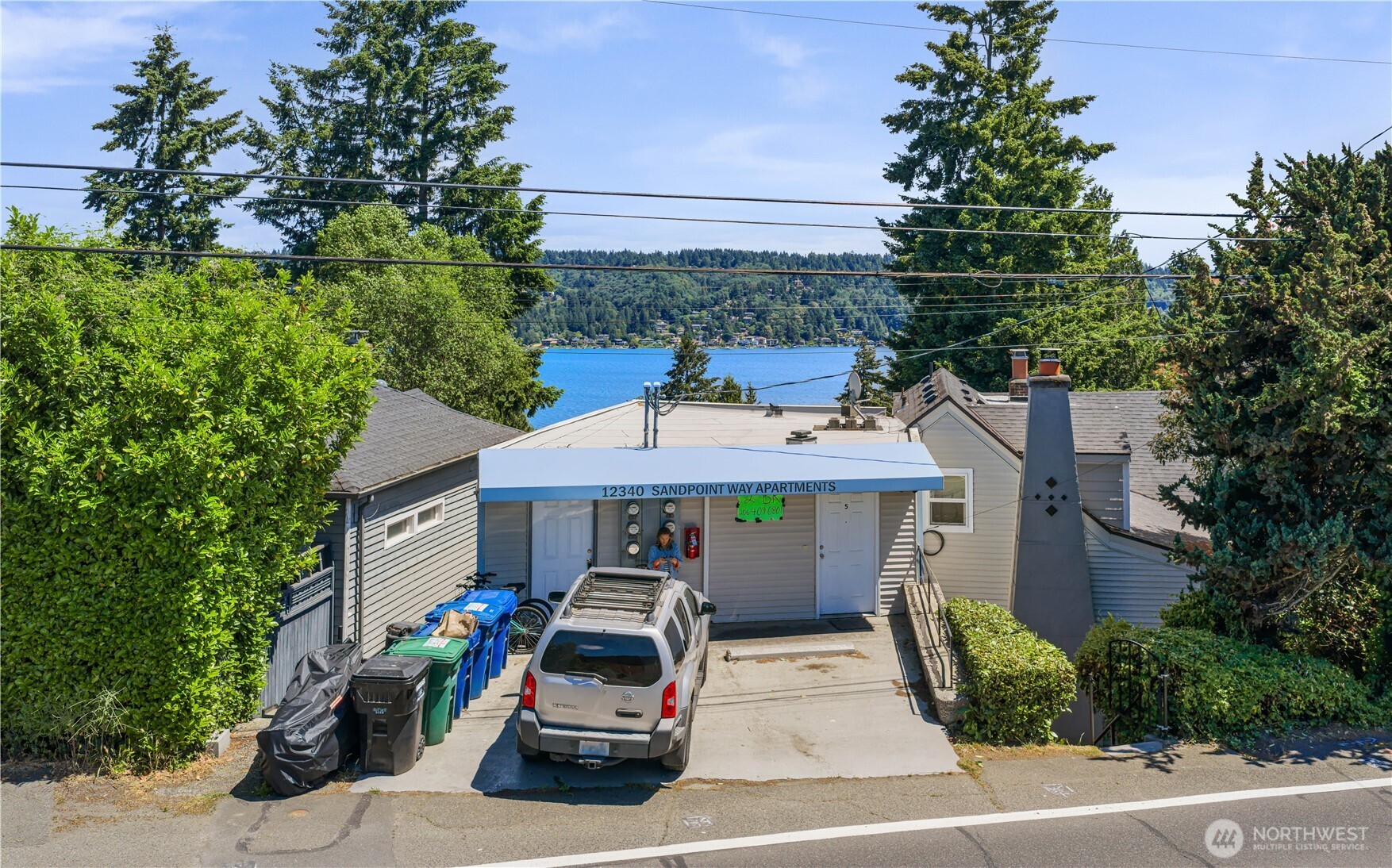 12340 Sand Point Way Property Photo 2