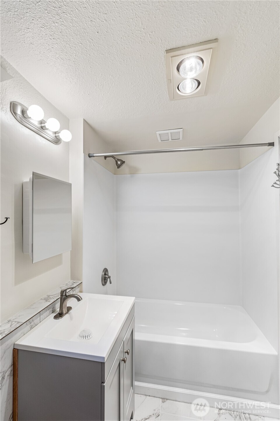 12340 Sand Point Way Property Photo 7