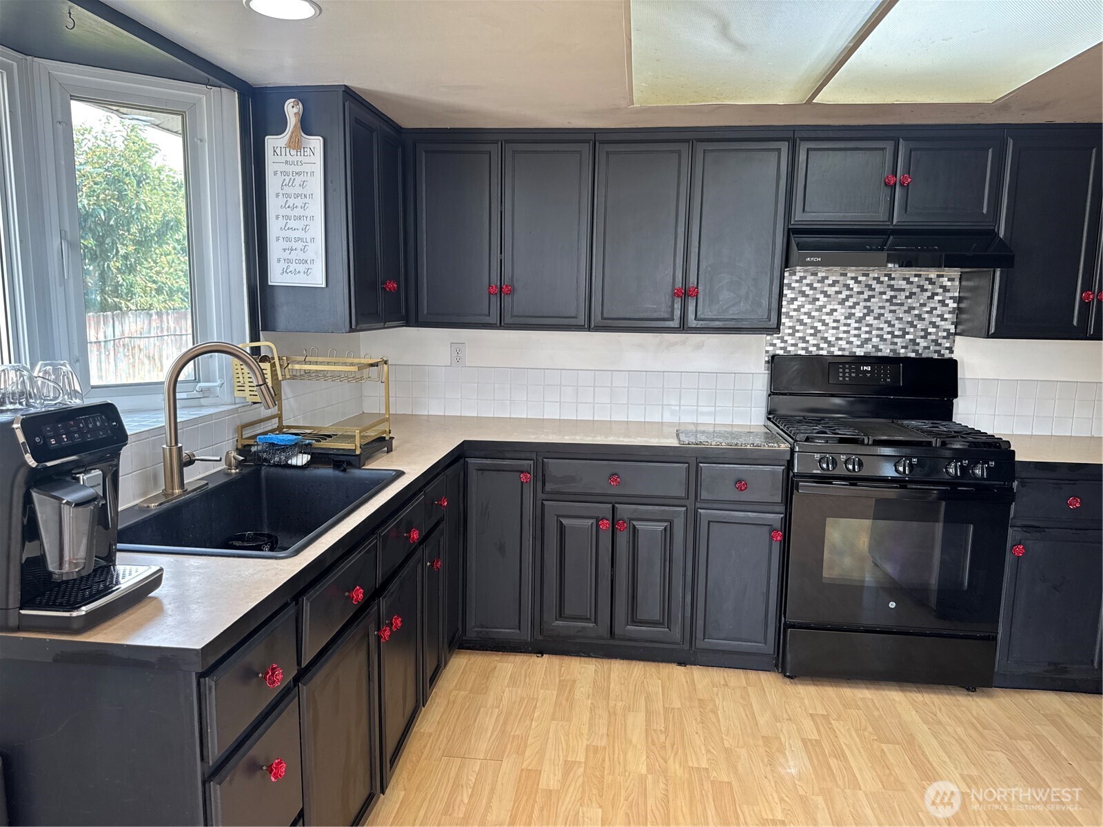 2207 Grant Road Property Photo 3