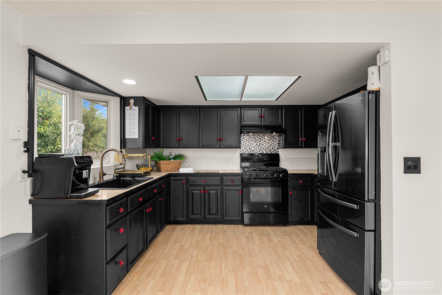 2207 Grant Road Property Photo 15