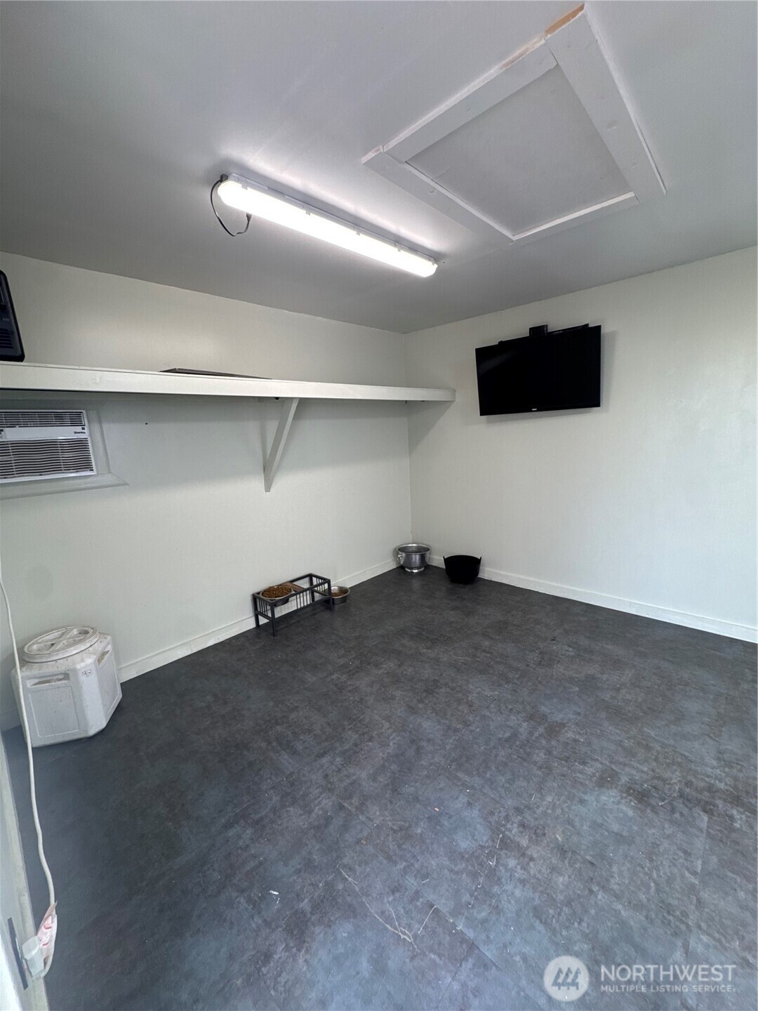 2207 Grant Road Property Photo 19