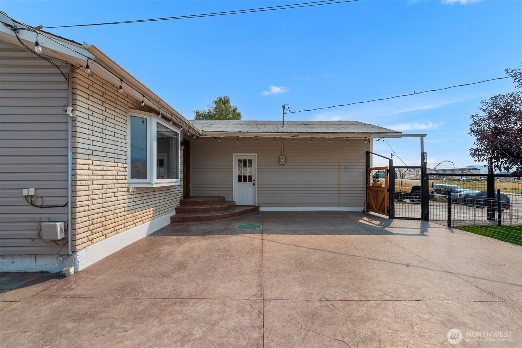 2207 Grant Road Property Photo 22