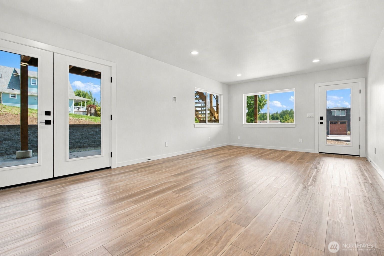 17697 Angeline Avenue Property Photo 21