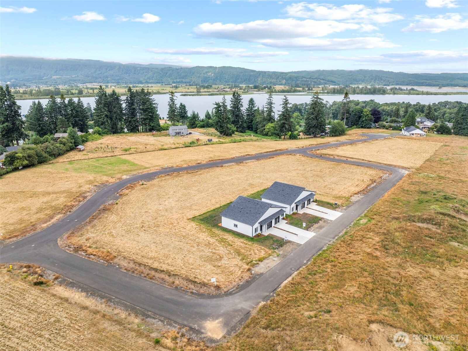 28 Sunnyfield Drive Lot 16 Property Photo 9