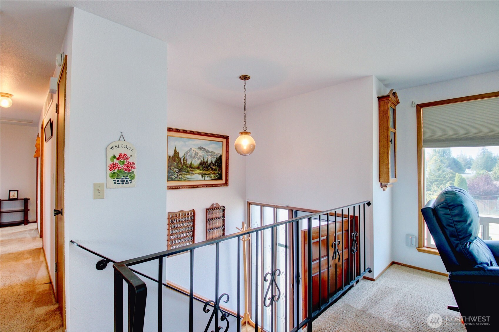 4417 Glasgow Way Property Photo 5