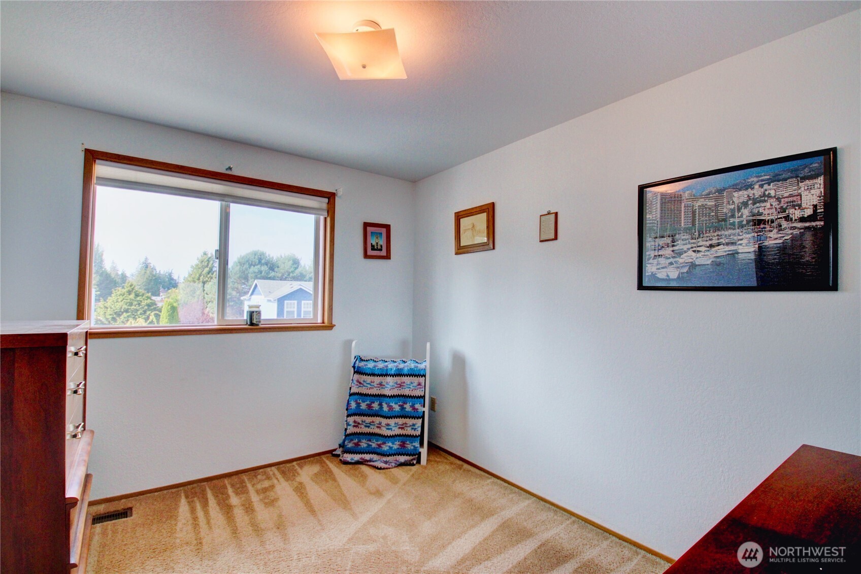 4417 Glasgow Way Property Photo 17