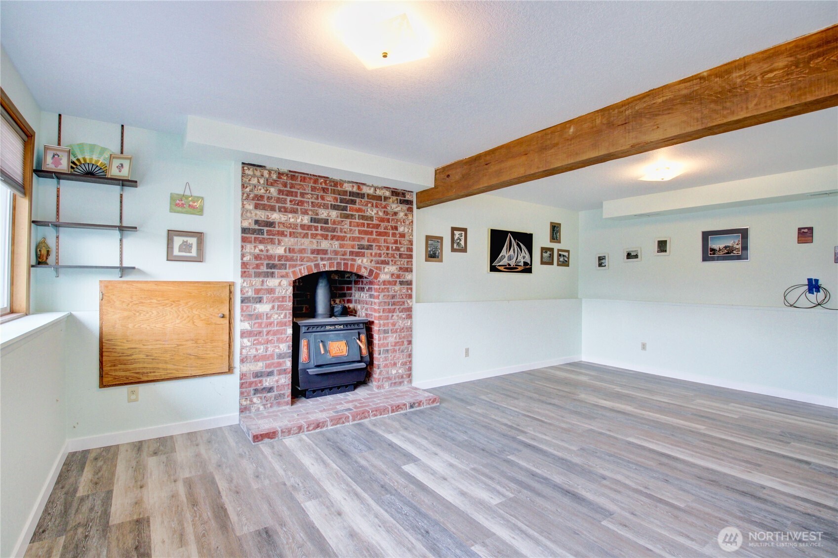 4417 Glasgow Way Property Photo 21