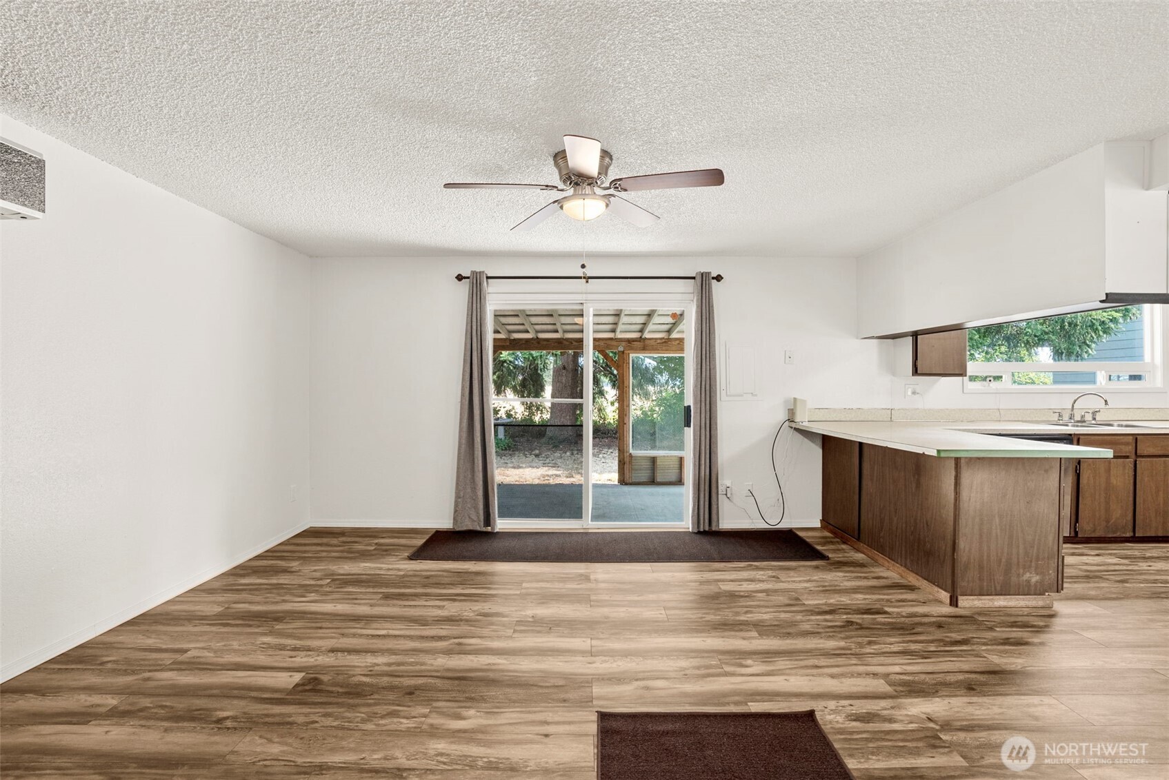 2110 Lemar Lane Property Photo 13