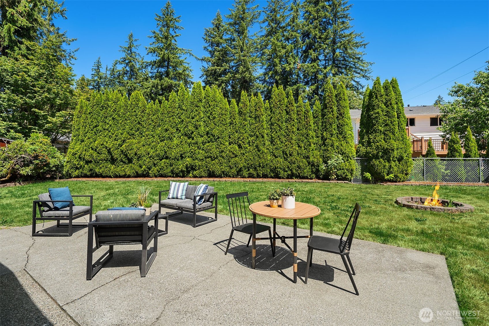 14434 83rd Place Property Photo 21