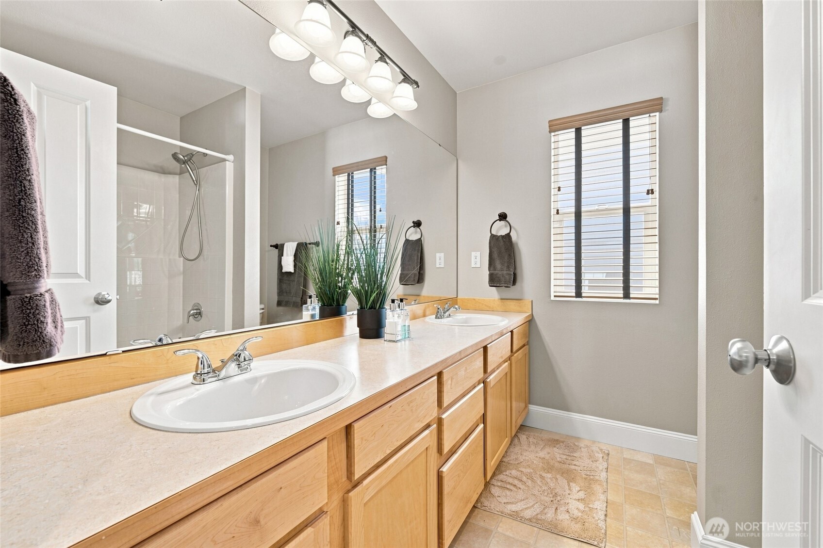 6531 Francis Avenue Property Photo 30