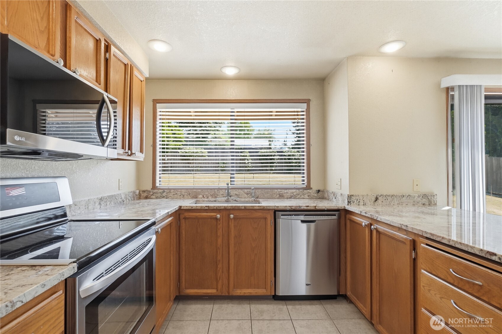 22847 103rd Avenue Property Photo 11