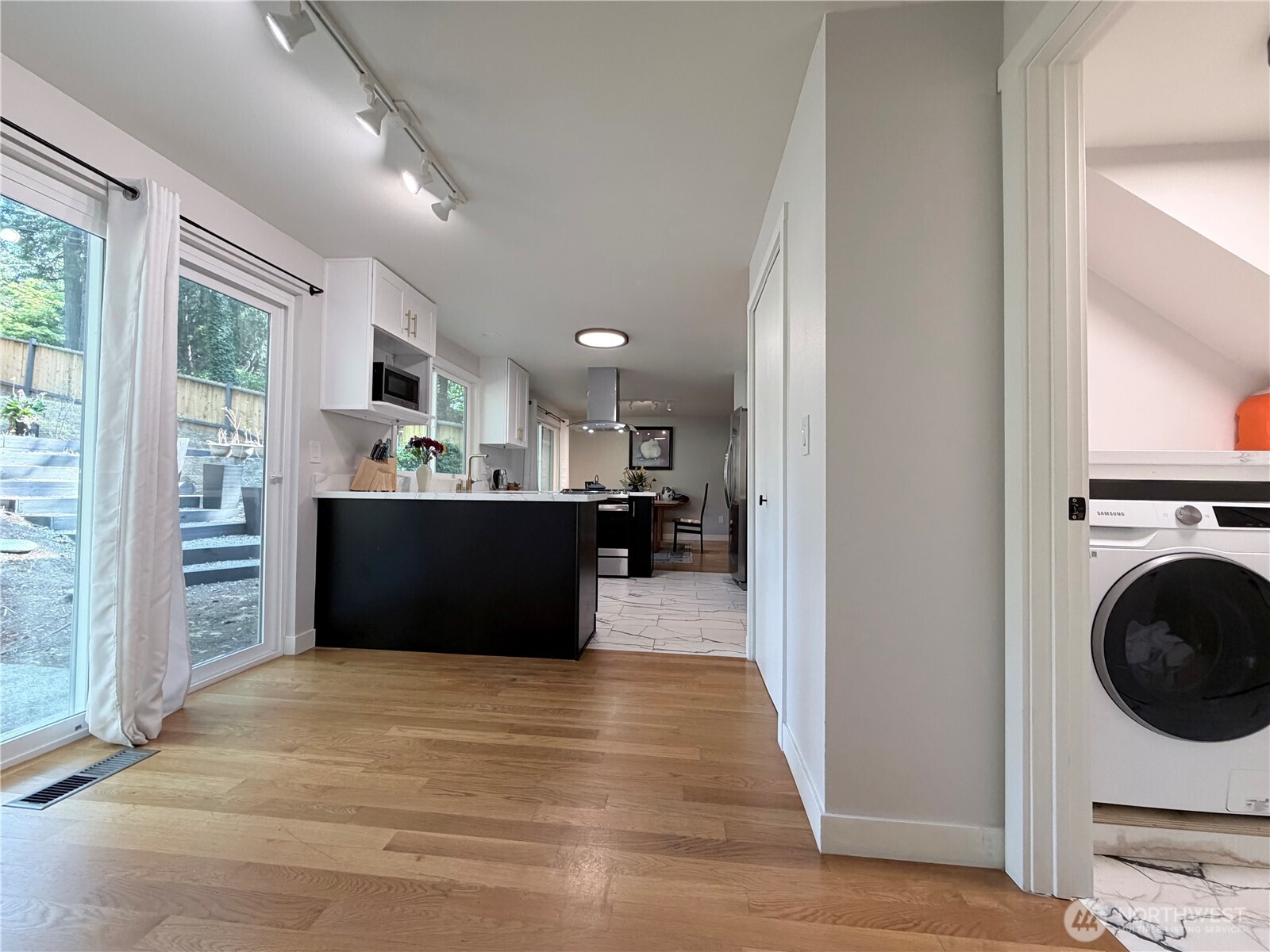 8430 Se 45th Street Property Photo 10