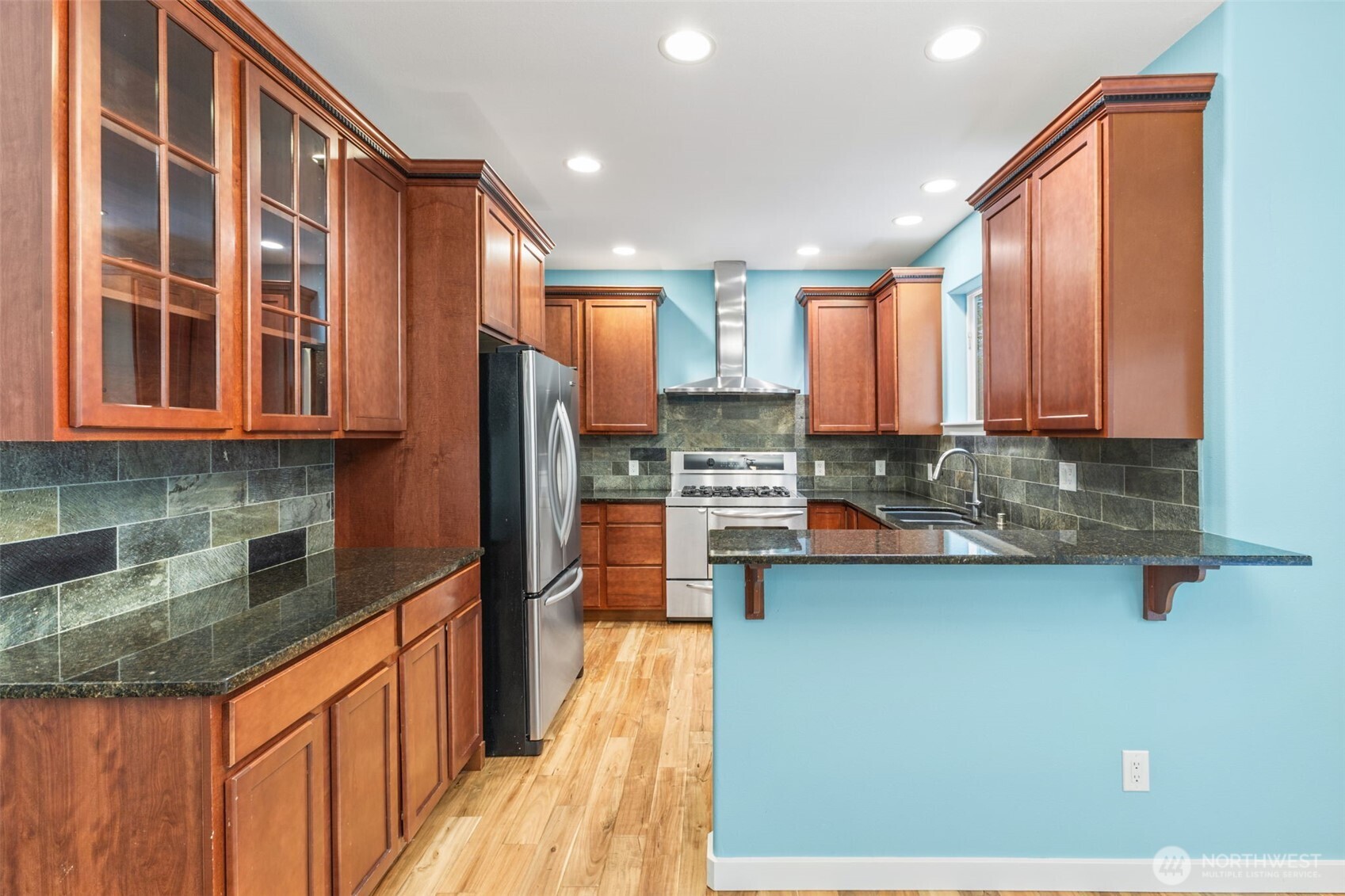 16 Plum Lane Property Photo 8