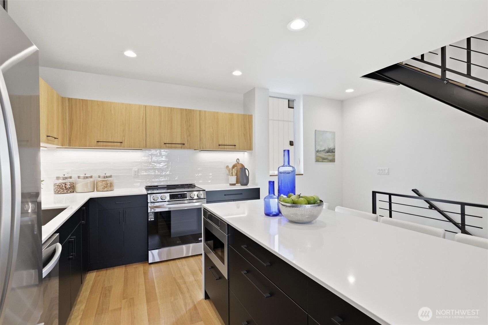 3648 B Greenwood Avenue Property Photo 14