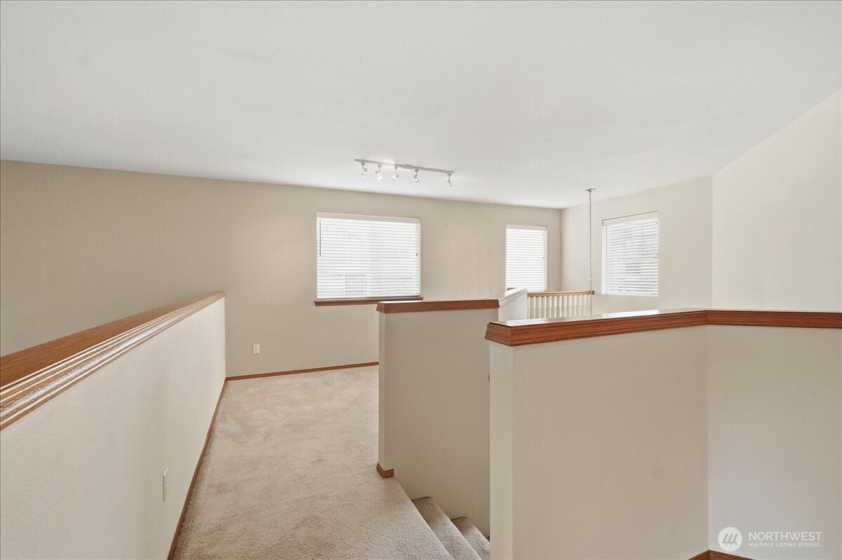 10923 185th Avenue Property Photo 22