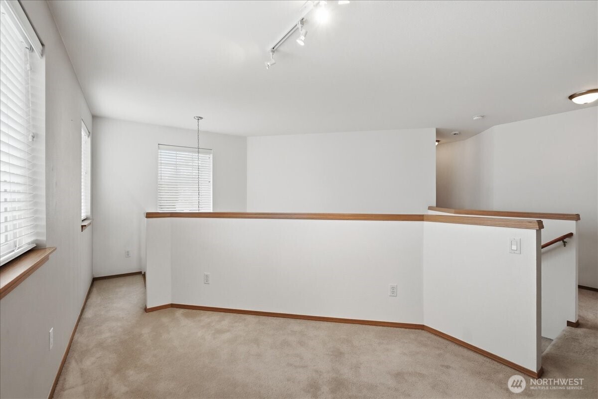10923 185th Avenue Property Photo 23
