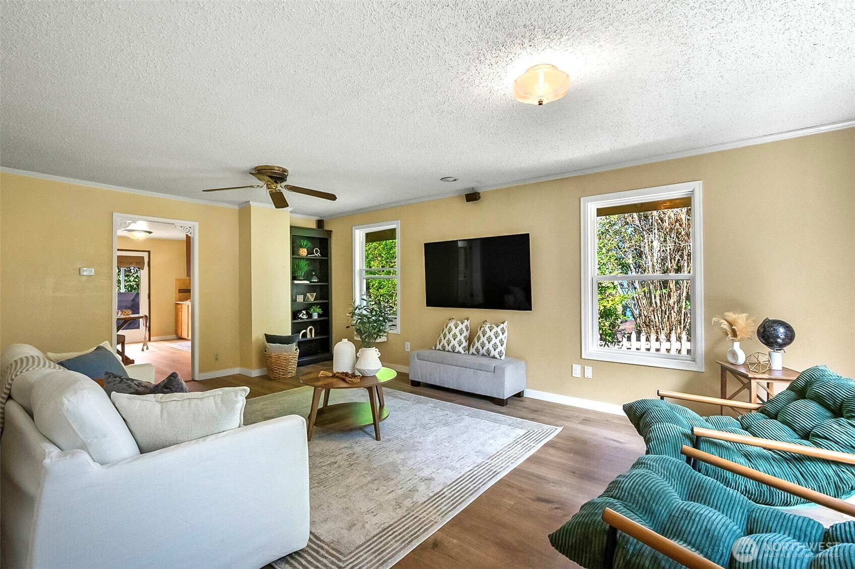 326 Avenue I Property Photo 5