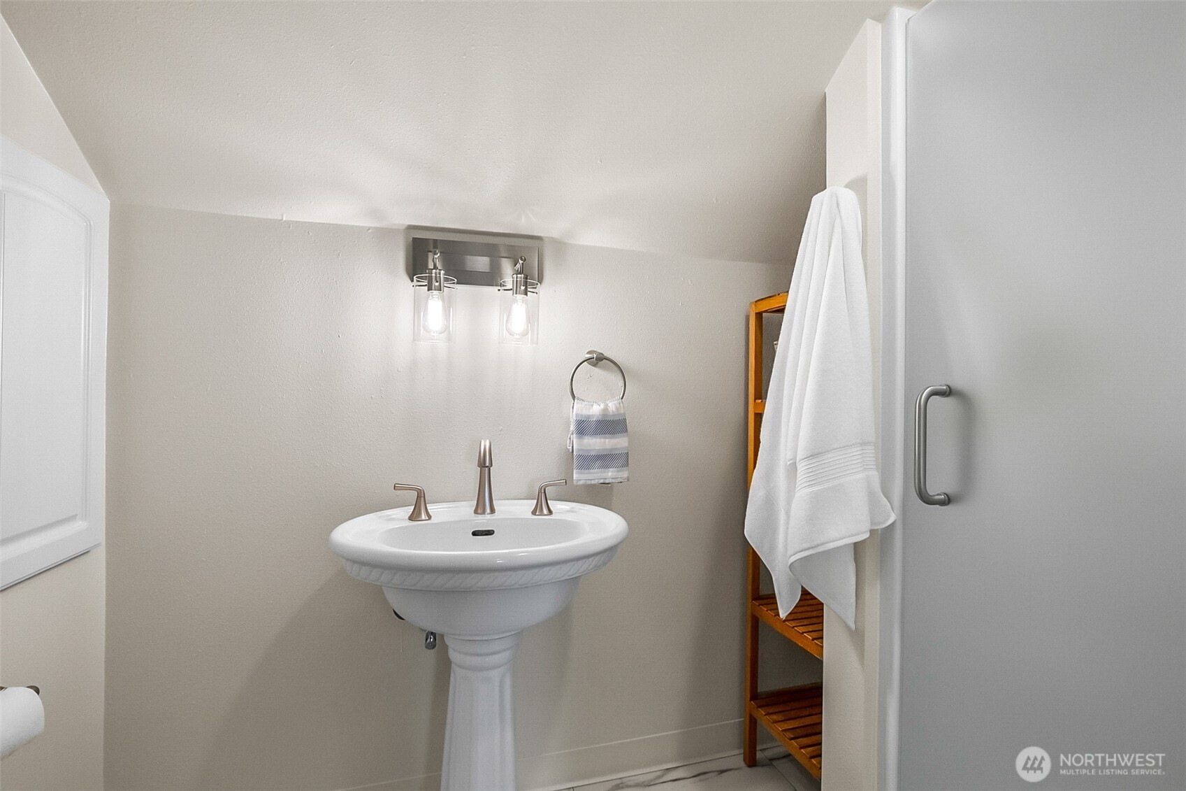 326 Avenue I Property Photo 21