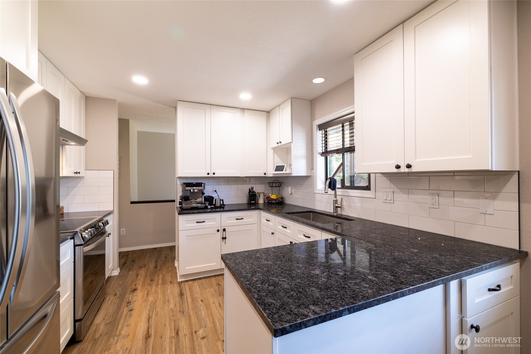 237 Frogner Road Property Photo 4