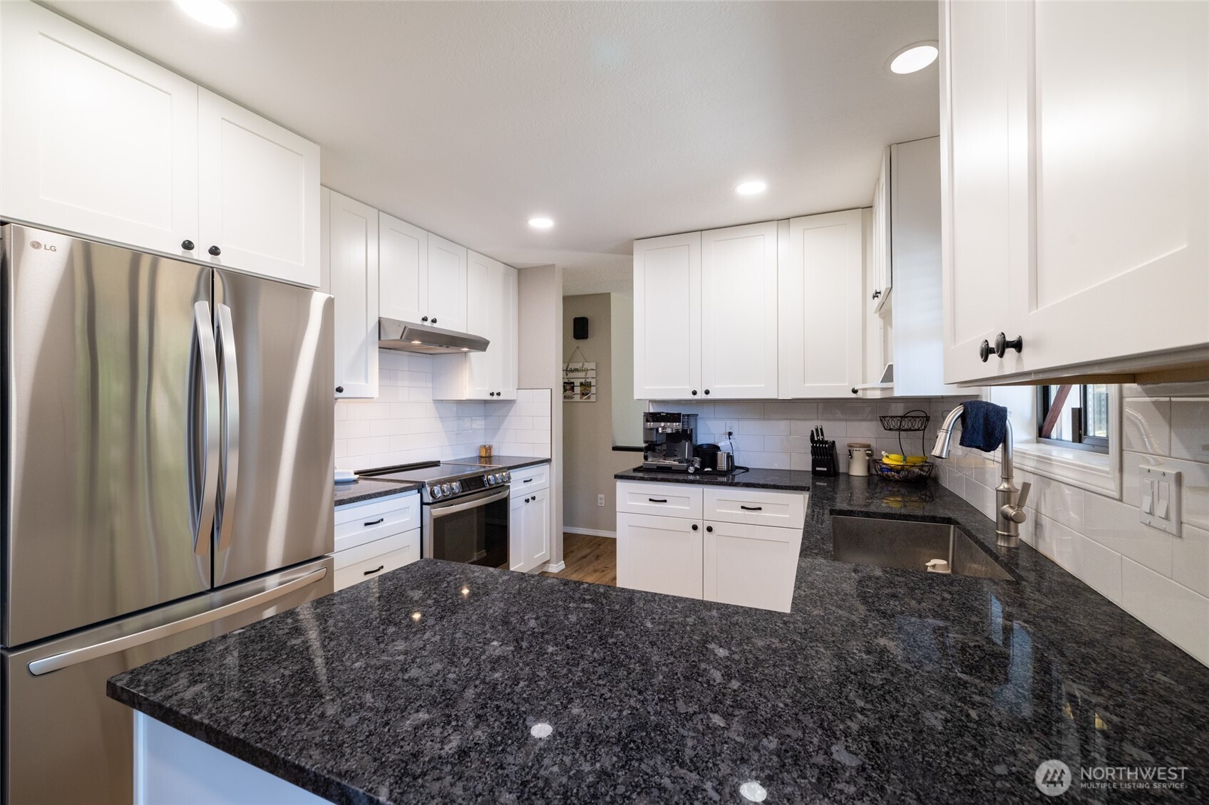 237 Frogner Road Property Photo 8