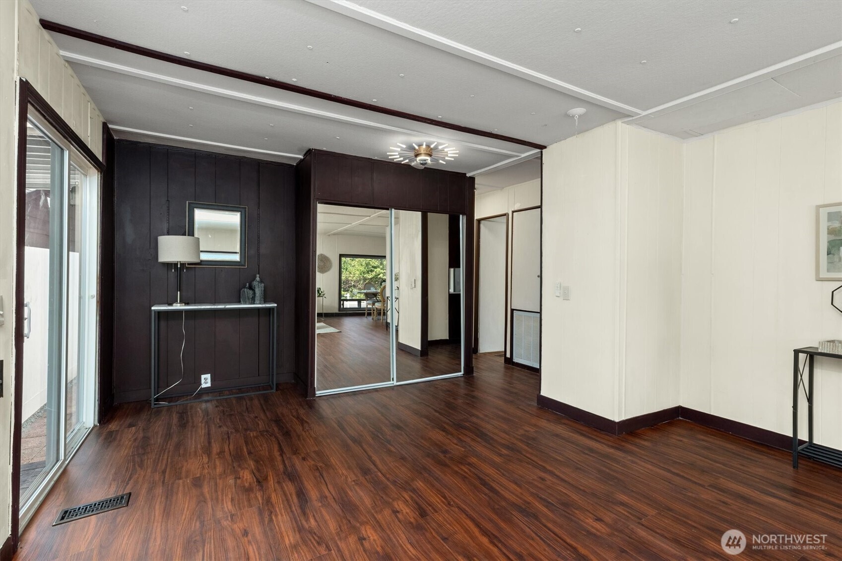 13816 51st Avenue Property Photo 12