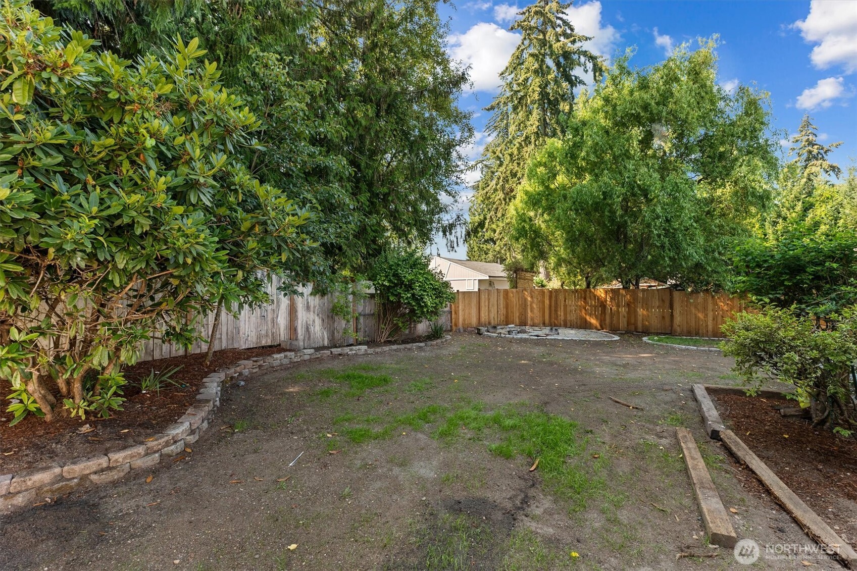 13816 51st Avenue Property Photo 28