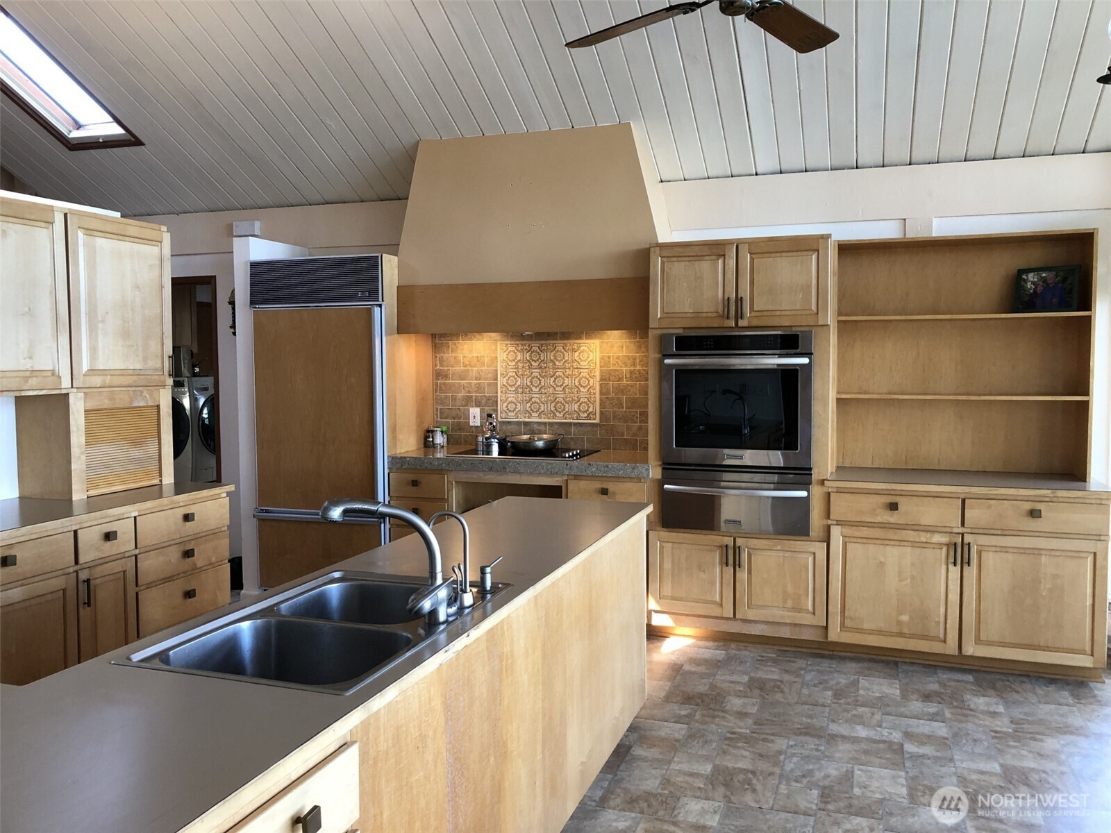 3155 Fox Spit Road Property Photo 6