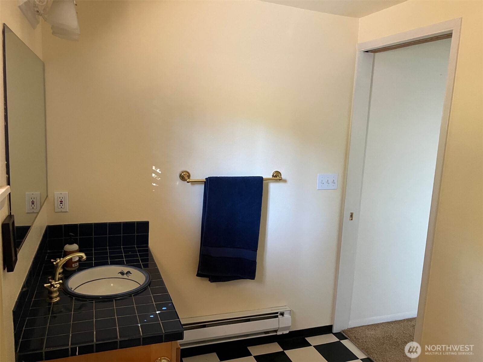 3155 Fox Spit Road Property Photo 26