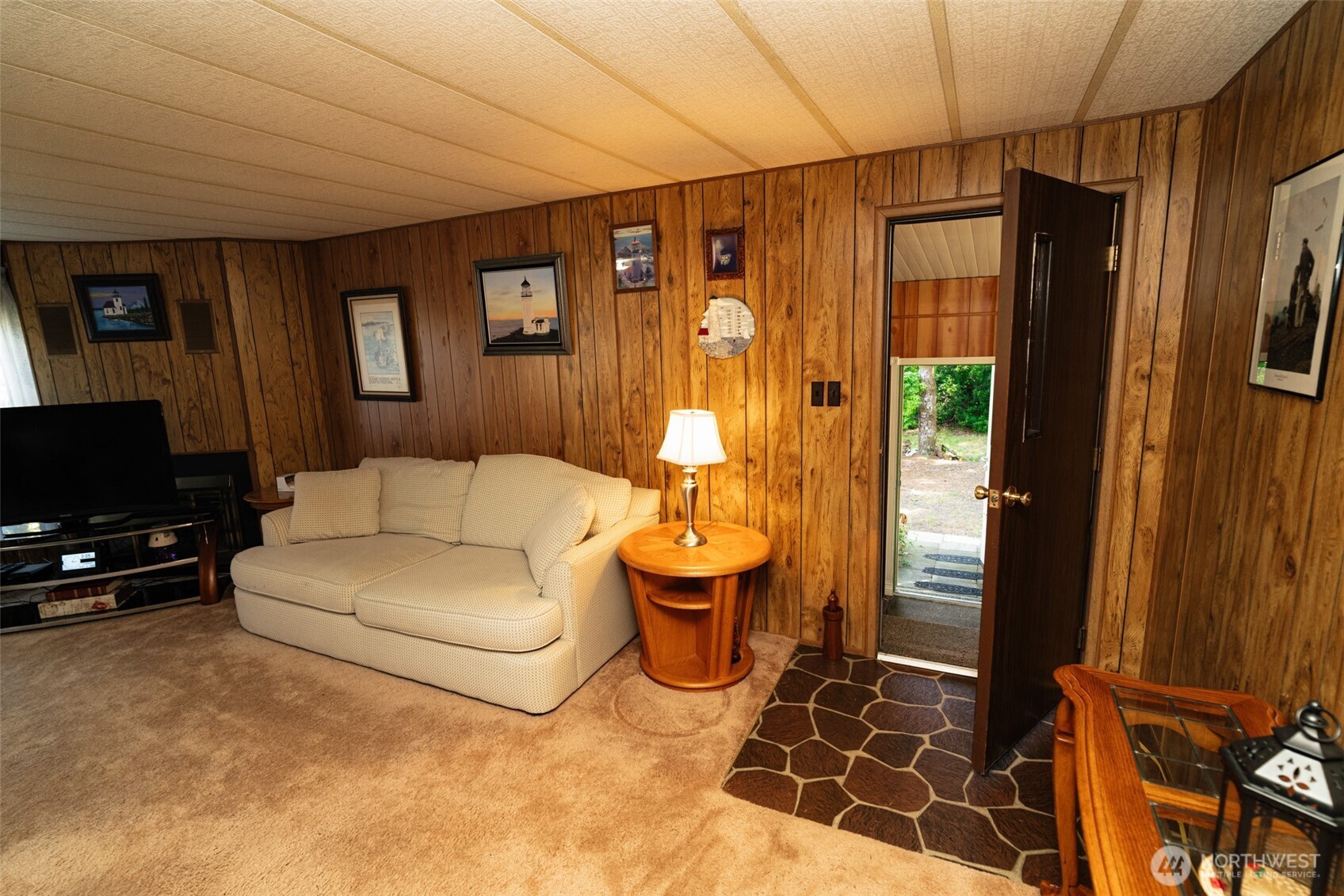 105 Oyehut Road Property Photo 13