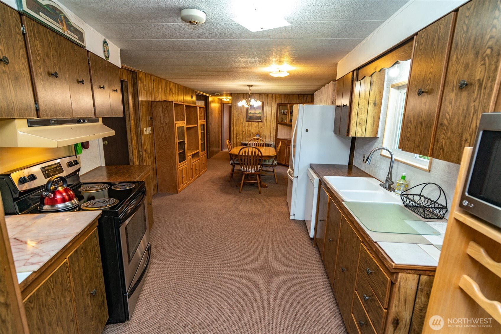 105 Oyehut Road Property Photo 16