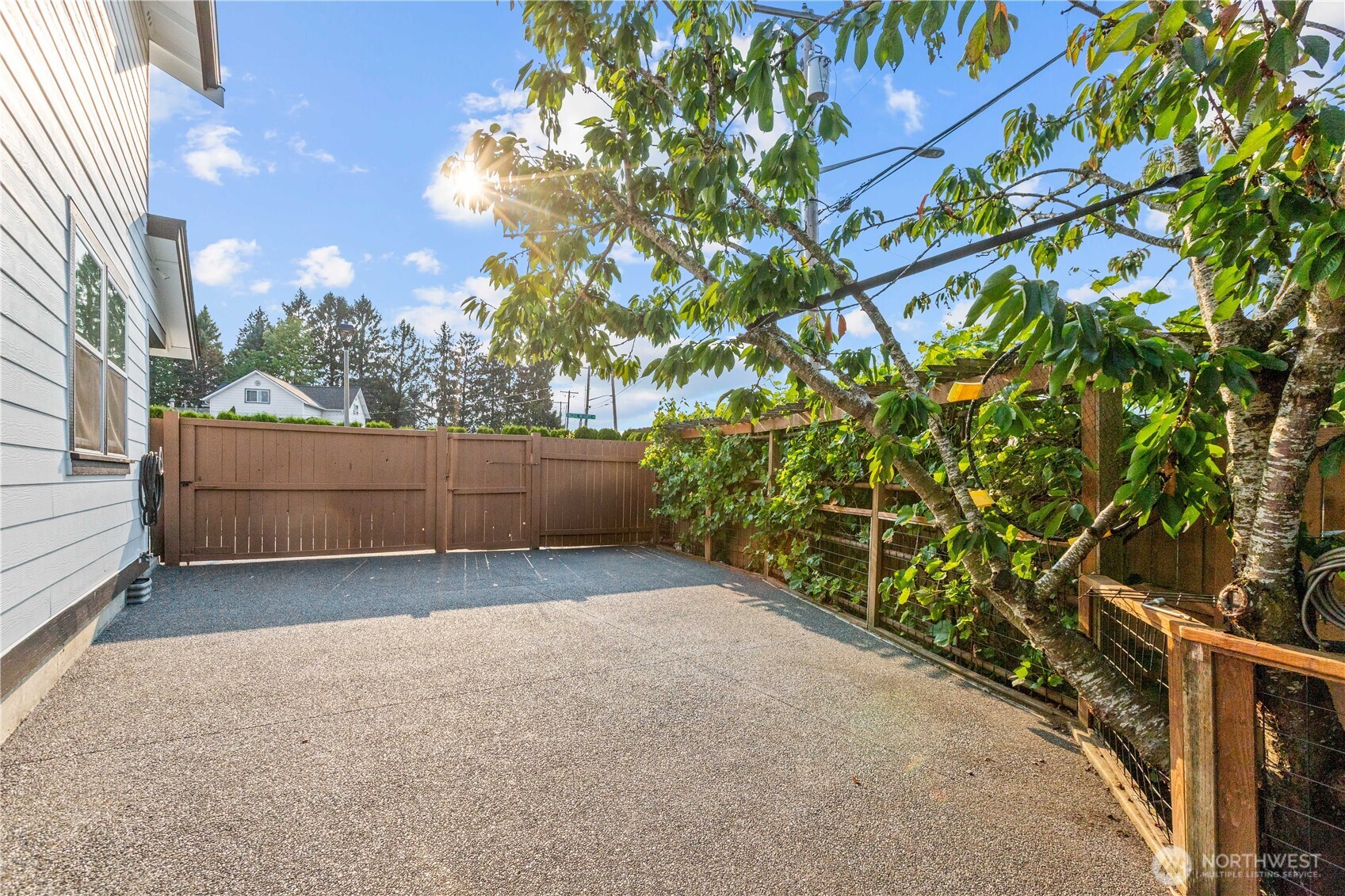6098 Pacific Heights Drive Property Photo 37