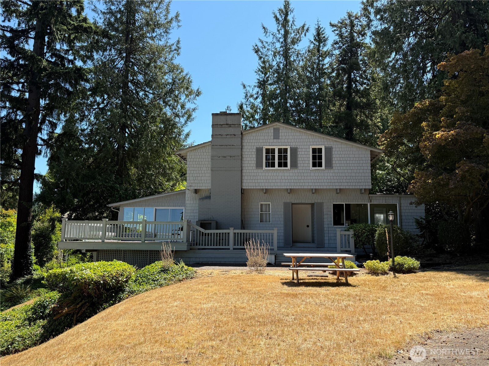 3216 Hunts Point Road Property Photo 6