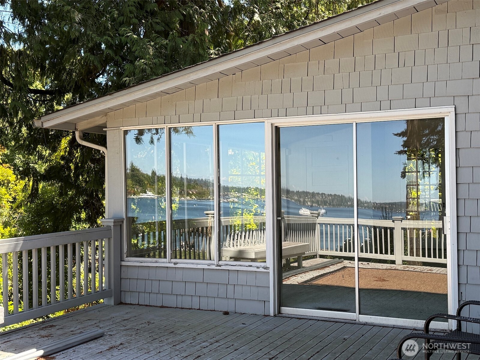 3216 Hunts Point Road Property Photo 13