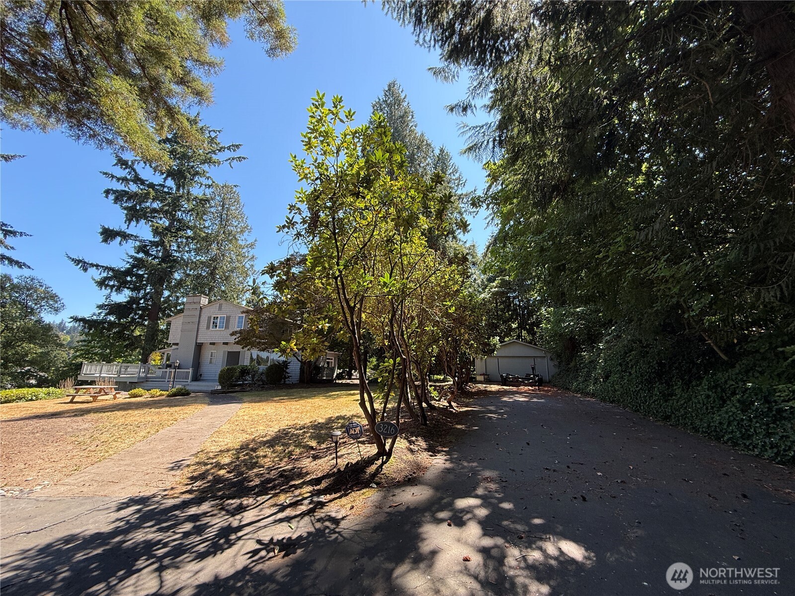 3216 Hunts Point Road Property Photo 17