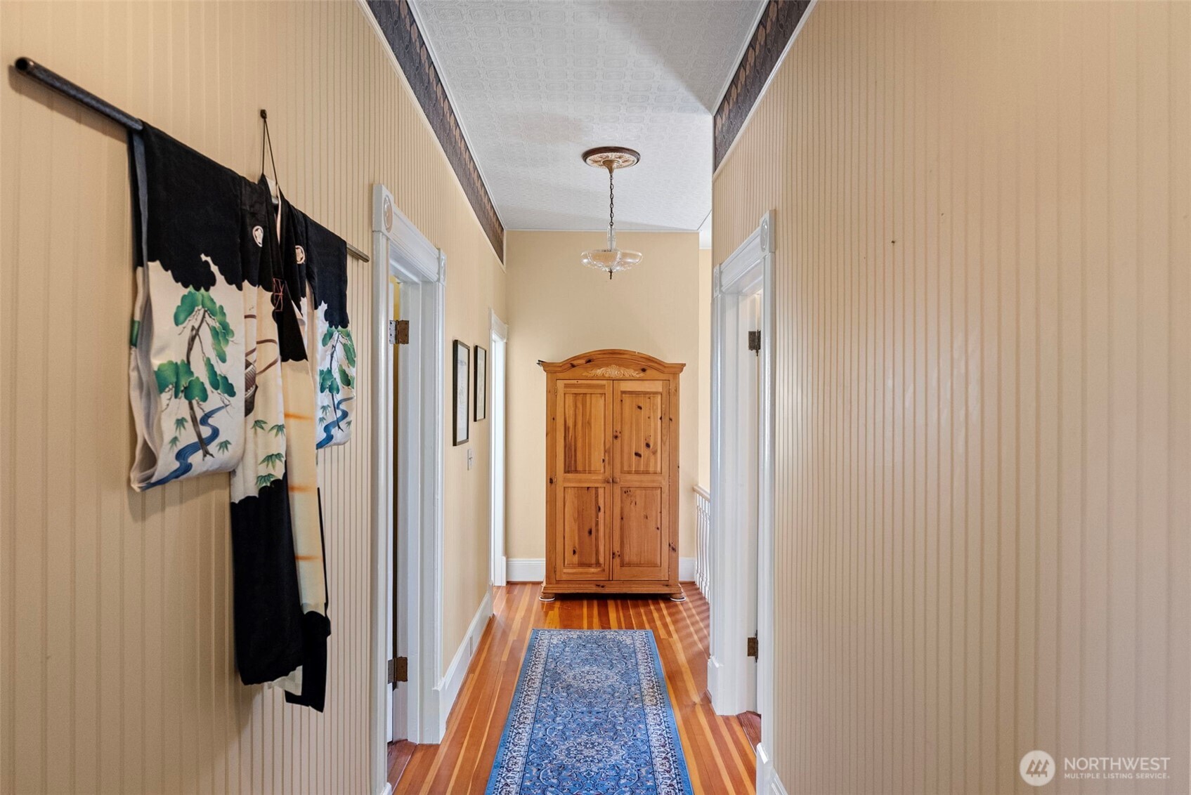 530 Adams Street Property Photo 24