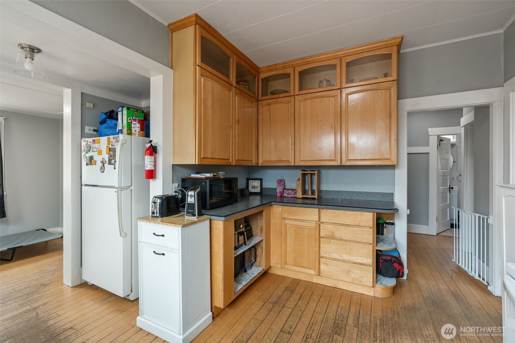 403 2nd Avenue Property Photo 12