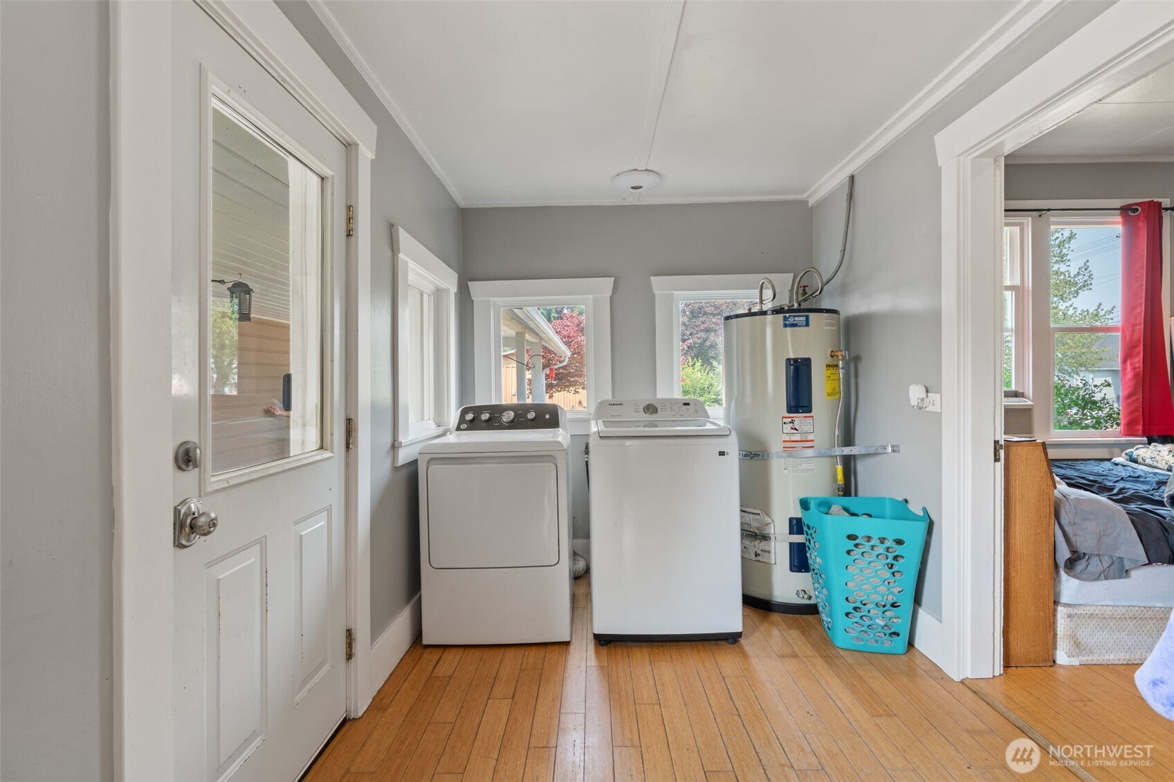403 2nd Avenue Property Photo 15