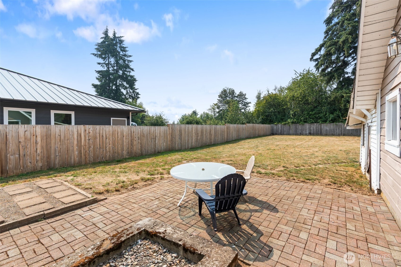 403 2nd Avenue Property Photo 25
