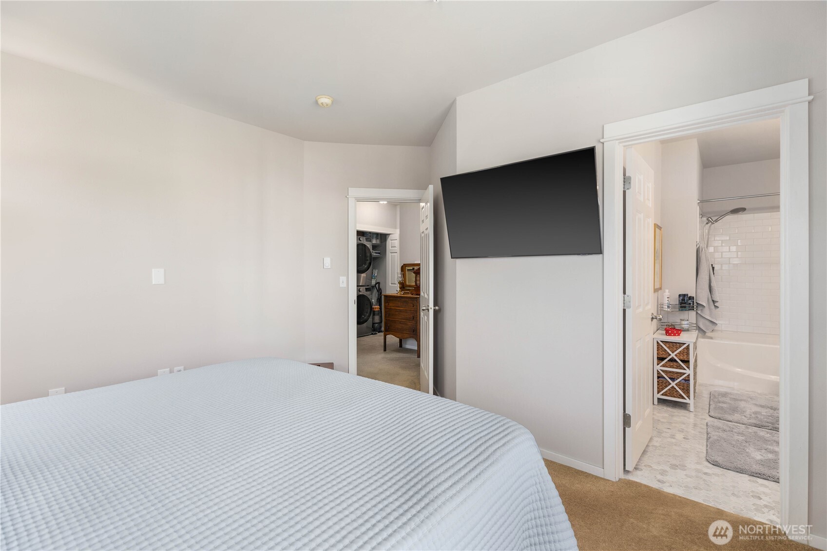 15026 40th Avenue 2-401 Property Photo 21