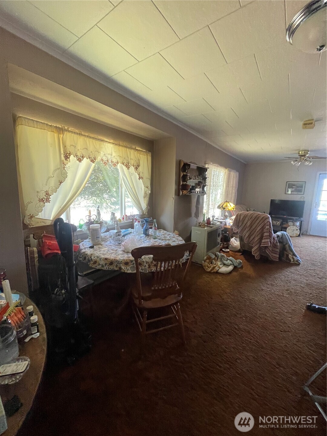 1323 Morris Street Property Photo 6