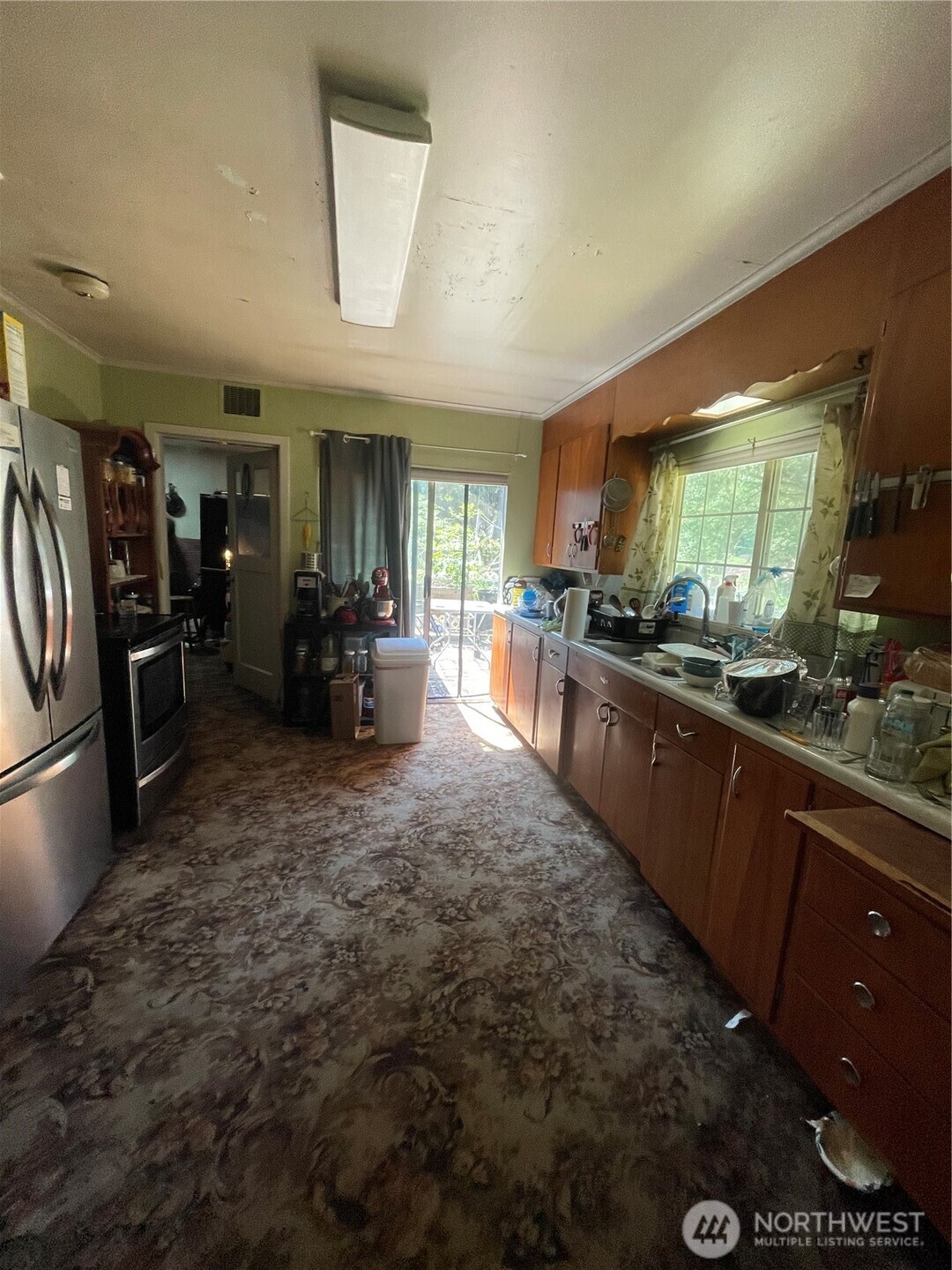 1323 Morris Street Property Photo 7