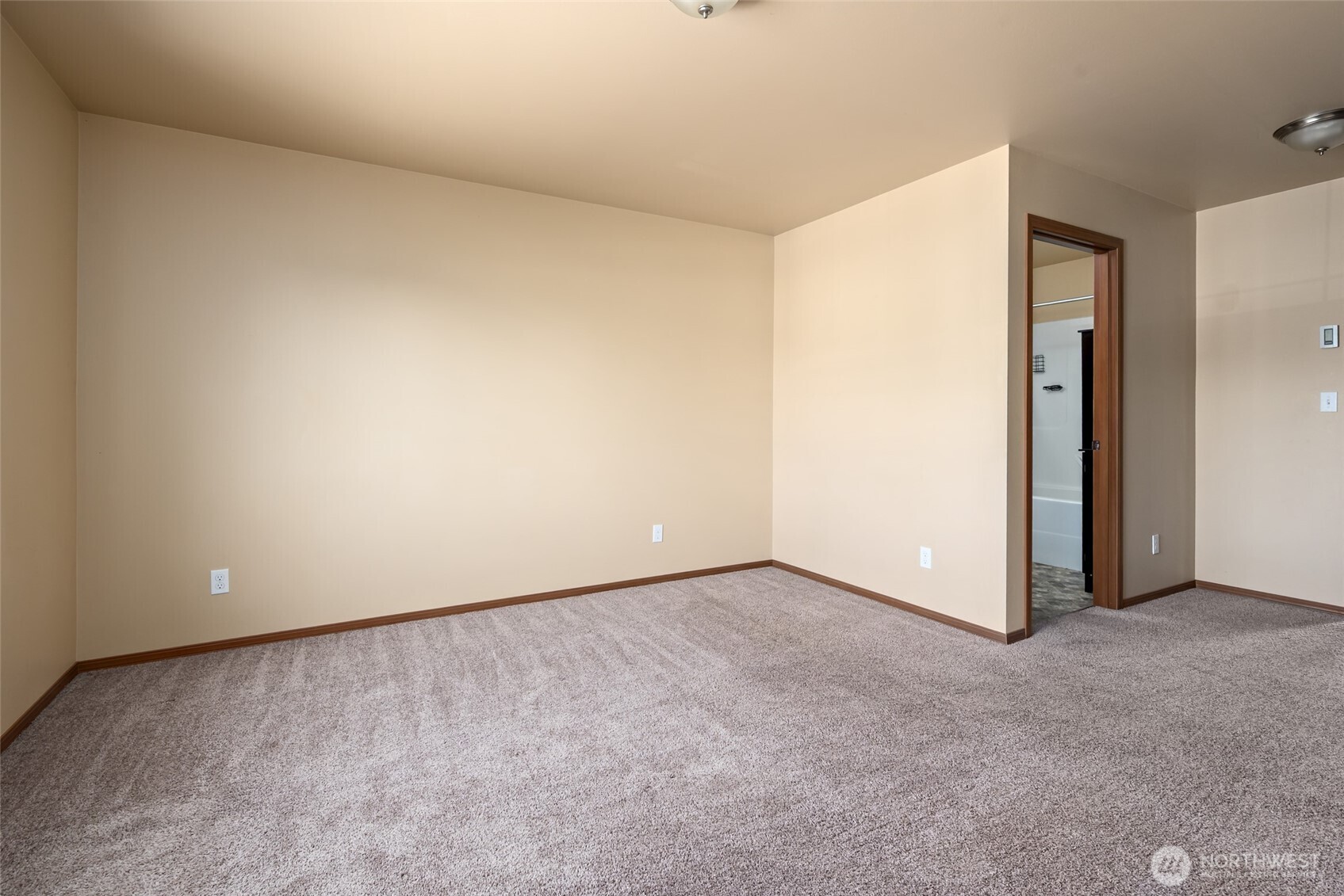 60 Ne Melrose Drive Property Photo 21