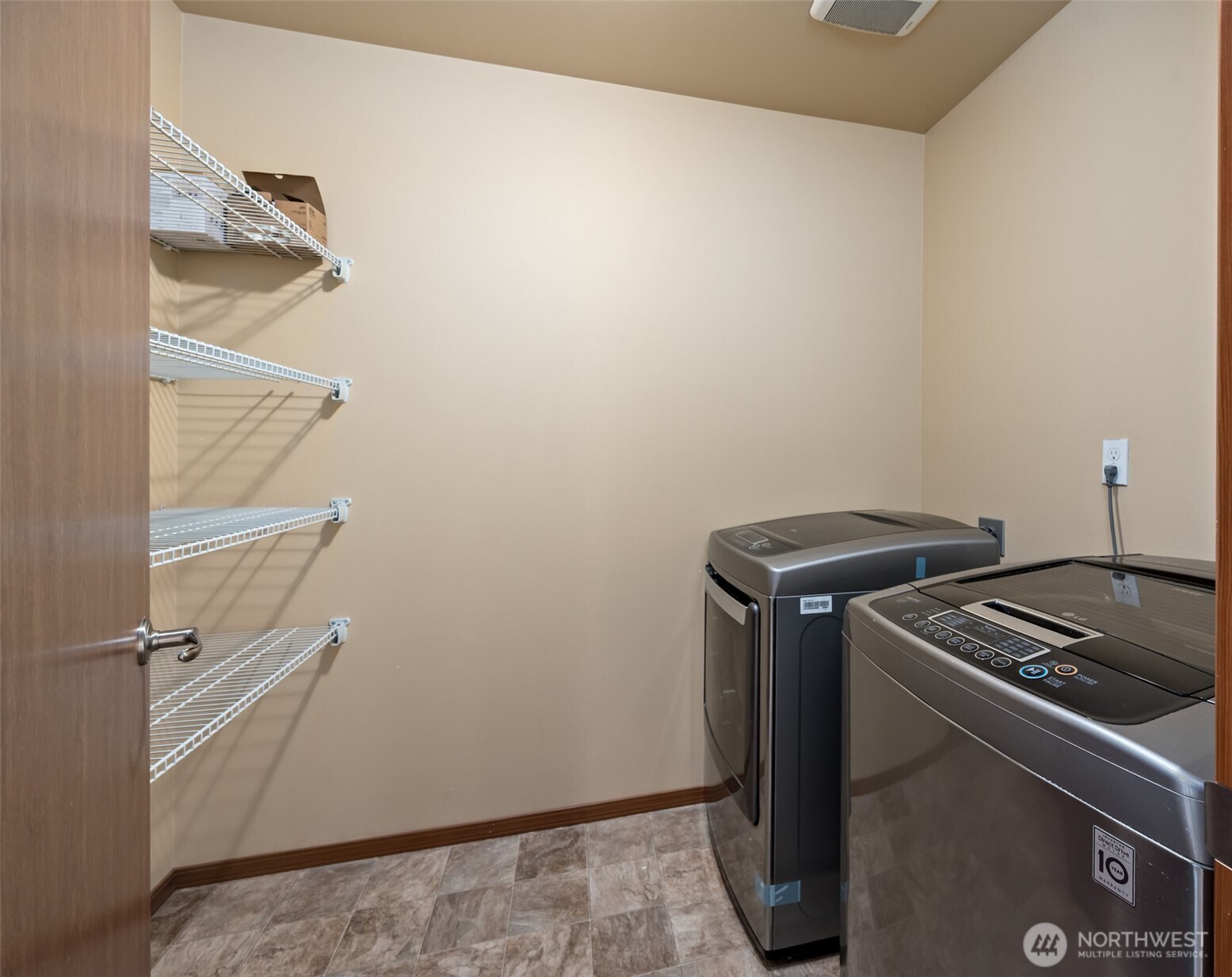 60 Ne Melrose Drive Property Photo 27