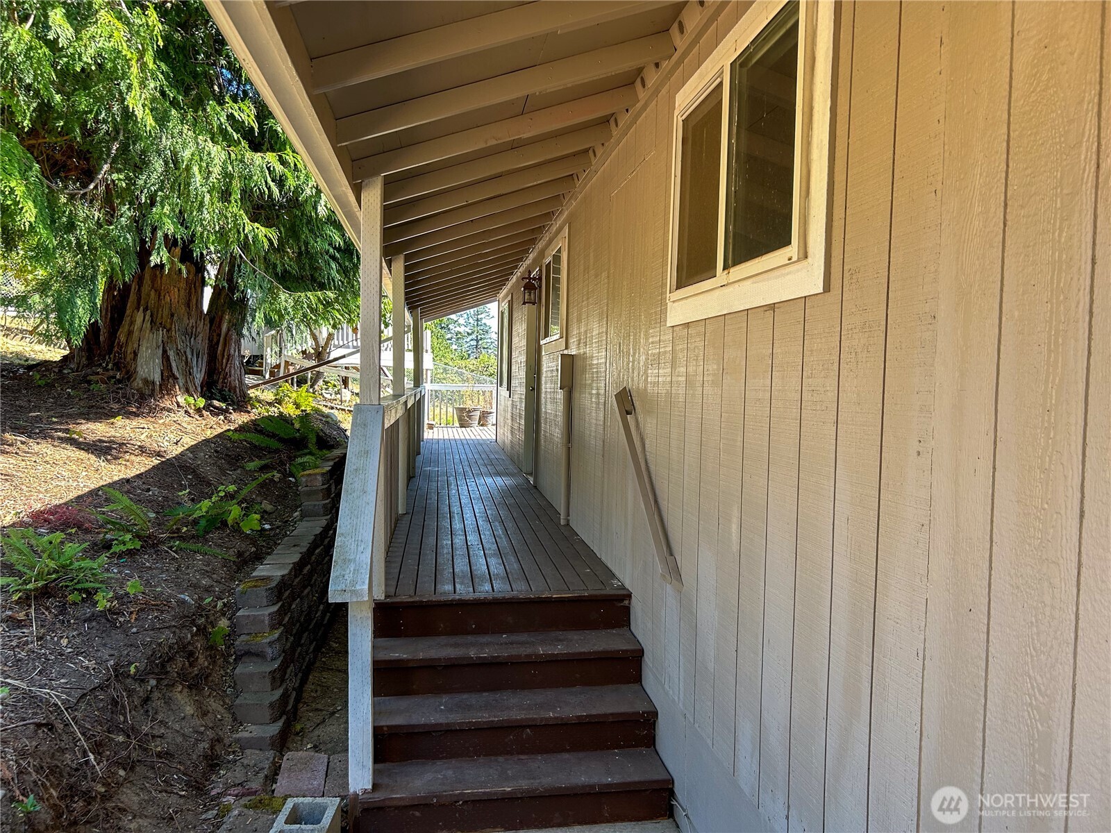 4965 S Camano Drive Property Photo 6