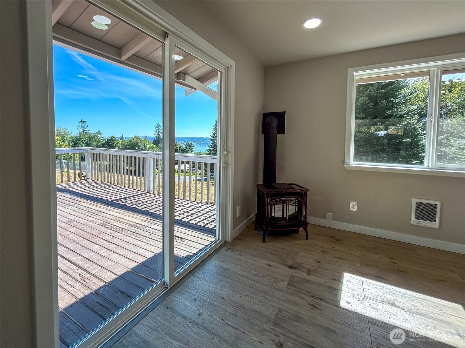 4965 S Camano Drive Property Photo 8